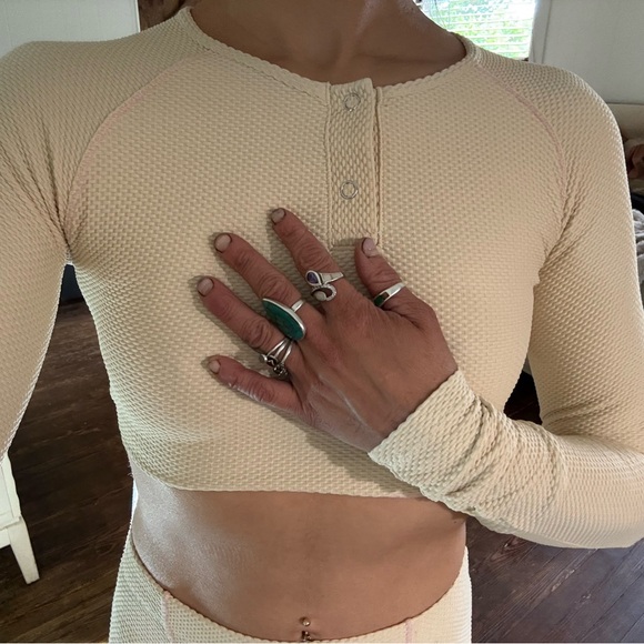 Frankie’s Bikini Cream Long Sleeve Crop Top and Leggings Set - Picture 6 of 9